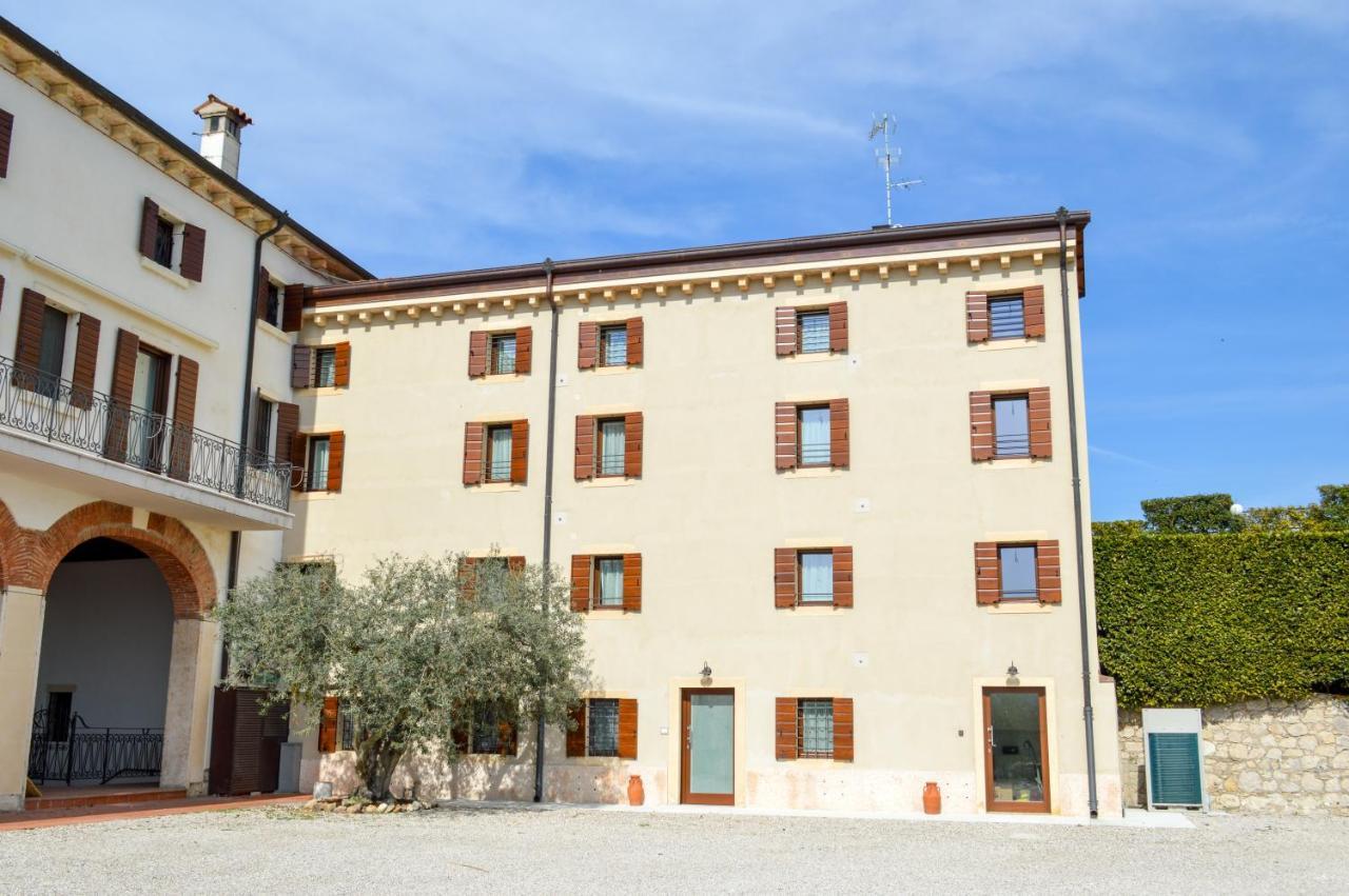 Verdeolivo 1876 - Apartments & Pool Mezzane di Sotto Eksteriør billede