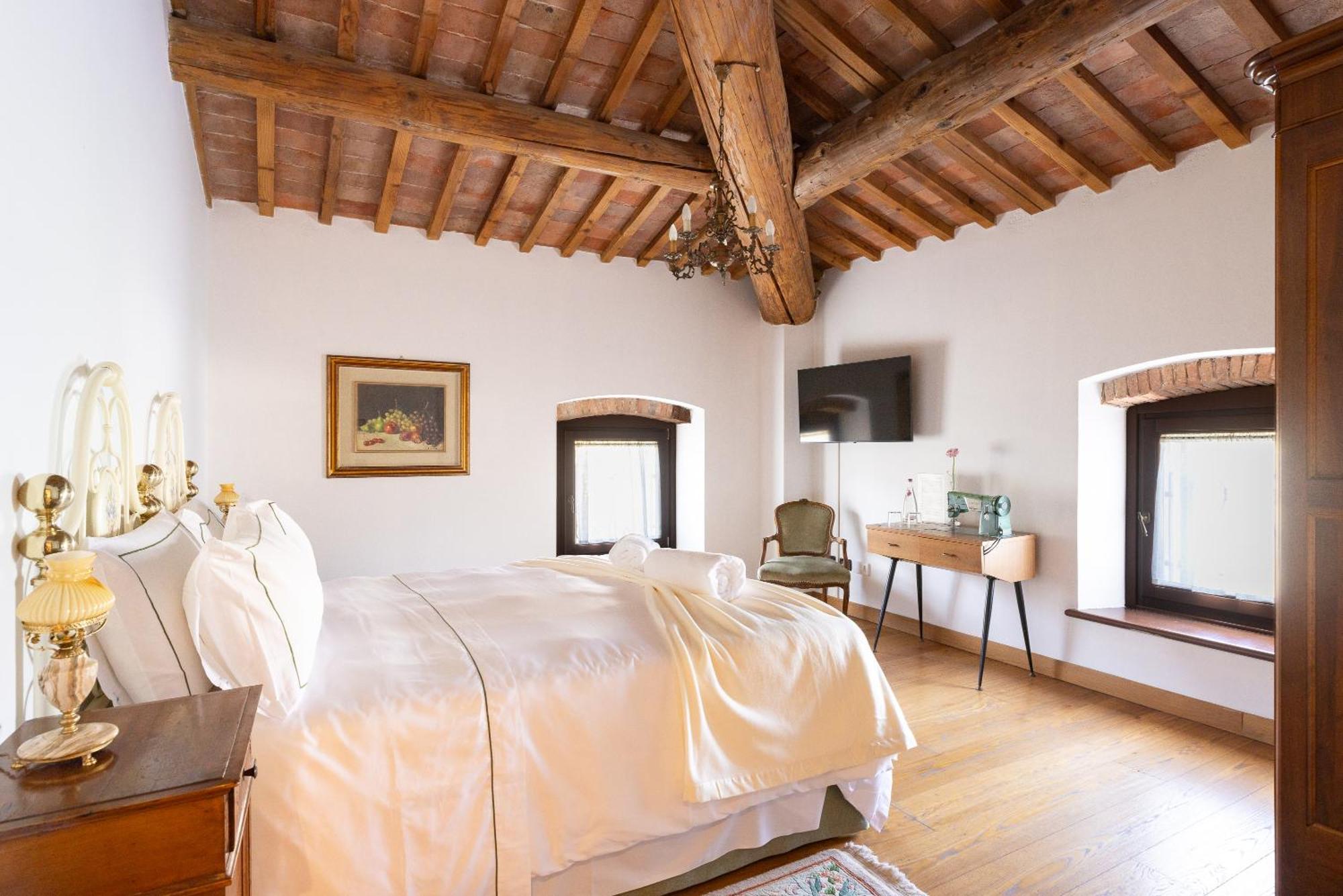 Verdeolivo 1876 - Apartments & Pool Mezzane di Sotto Eksteriør billede