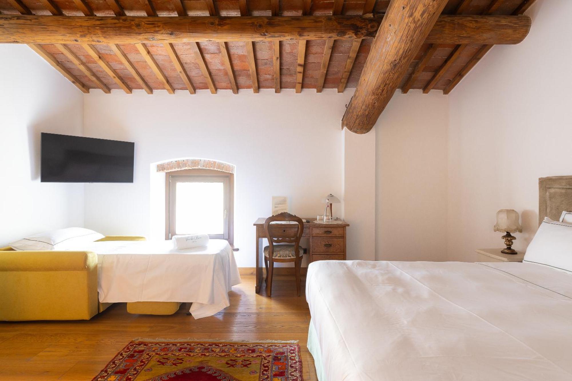 Verdeolivo 1876 - Apartments & Pool Mezzane di Sotto Eksteriør billede