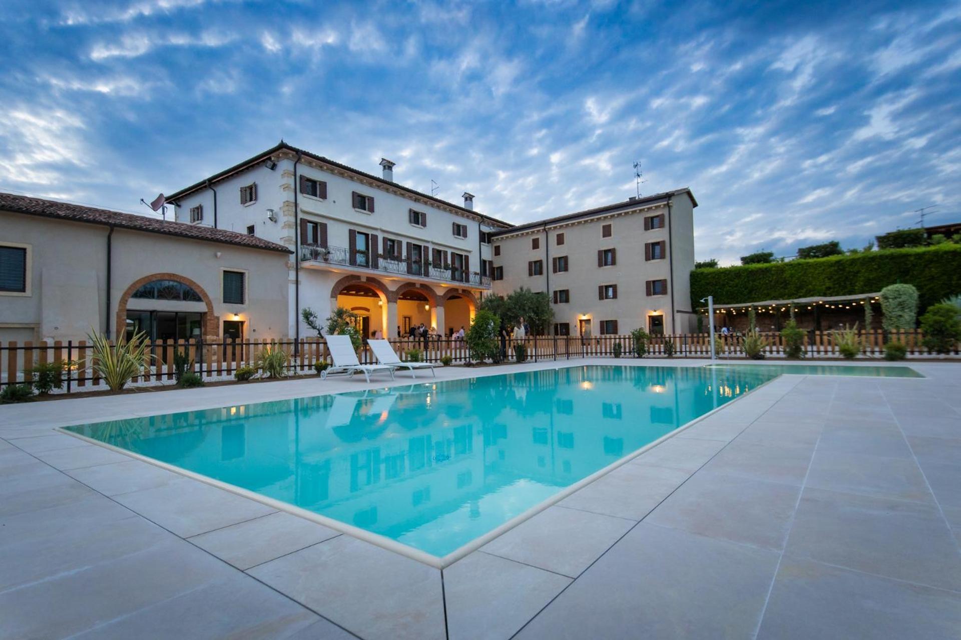 Verdeolivo 1876 - Apartments & Pool Mezzane di Sotto Eksteriør billede